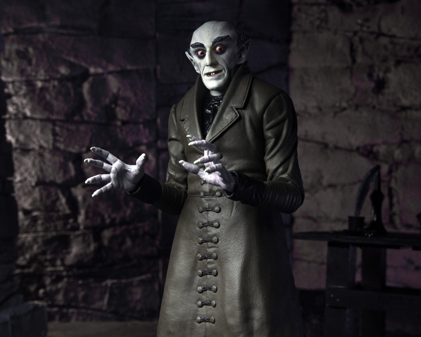 NECA 7” Scale Action Figure – Ultimate Count Orlok (Color)