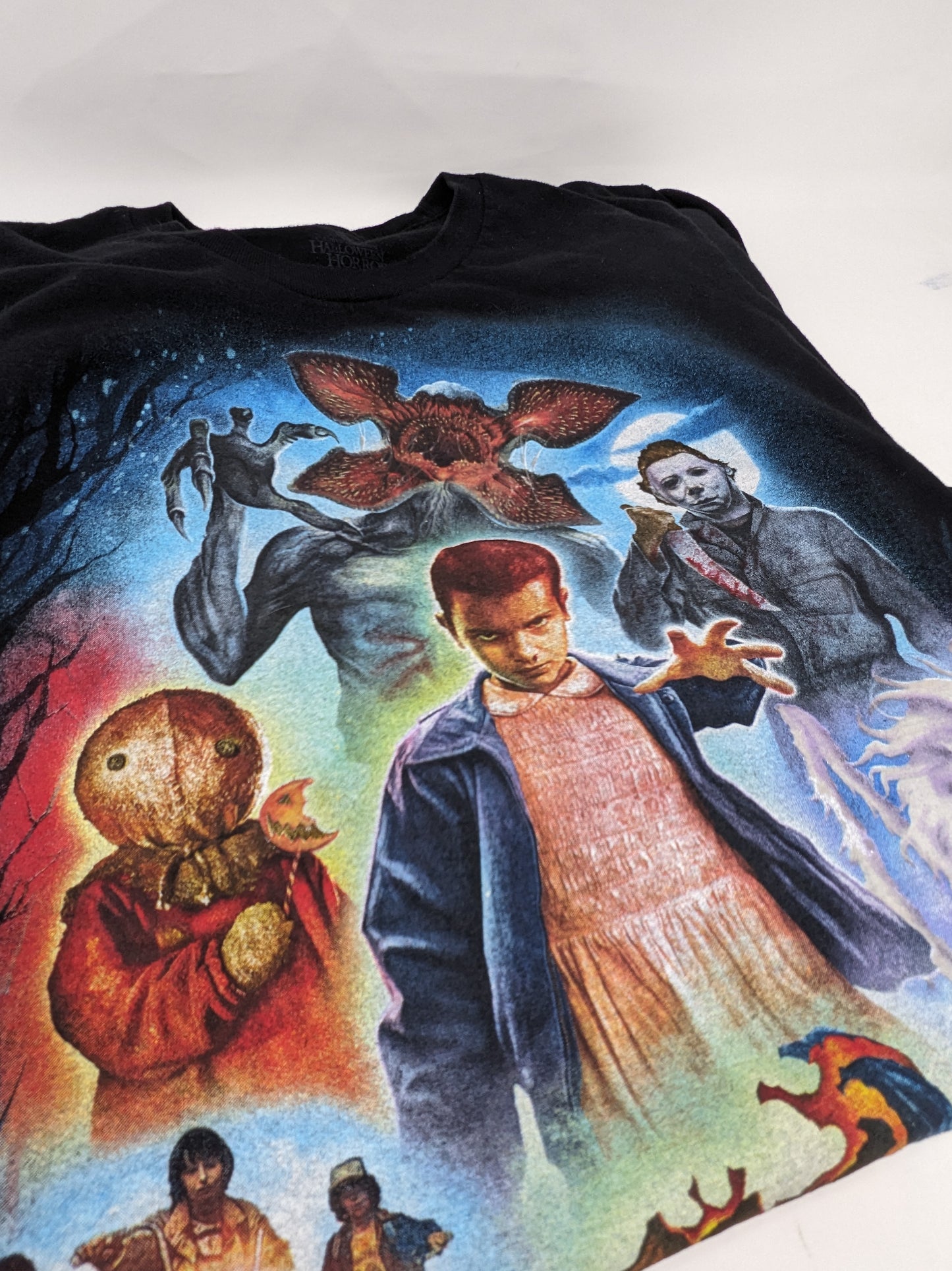 Universal Studios Halloween Horror Nights 2018 T-Shirt (Women's XS)