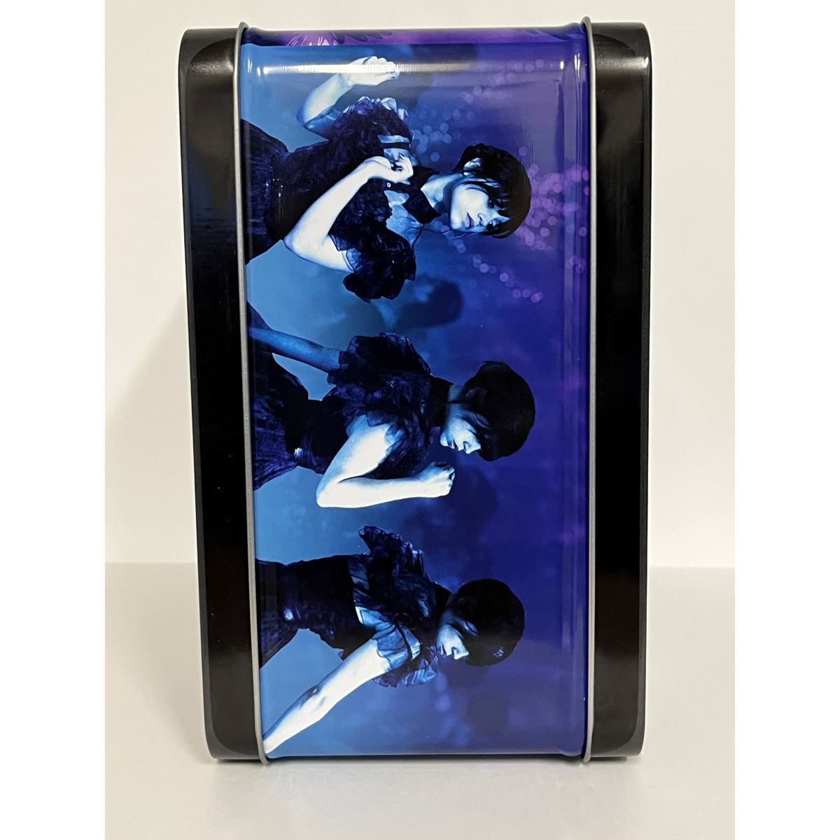Wednesday Dance Tin Titans Lunch Box with Thermos - Previews Exclusive