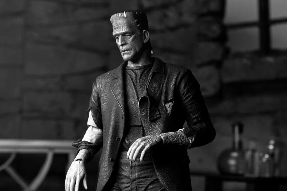 NECA Universal Monsters 7" Scale Ultimate Bride of Frankenstein Monster Action Figure