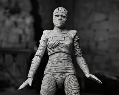 NECA Universal Monsters Bride of Frankenstein (B&W)
