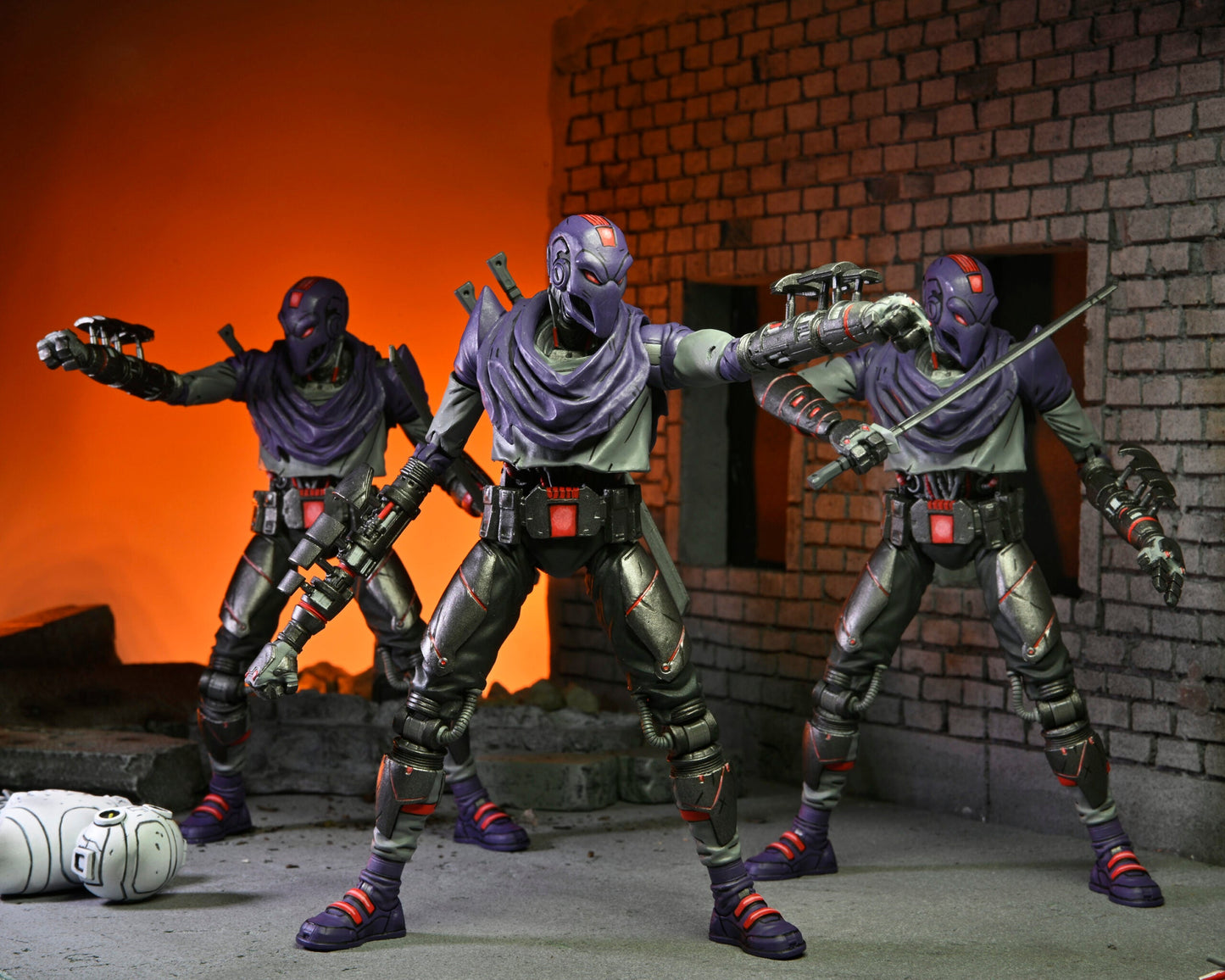 Teenage Mutant Ninja Turtles (The Last Ronin) 7” Scale Action Figure – Ultimate Foot Bot