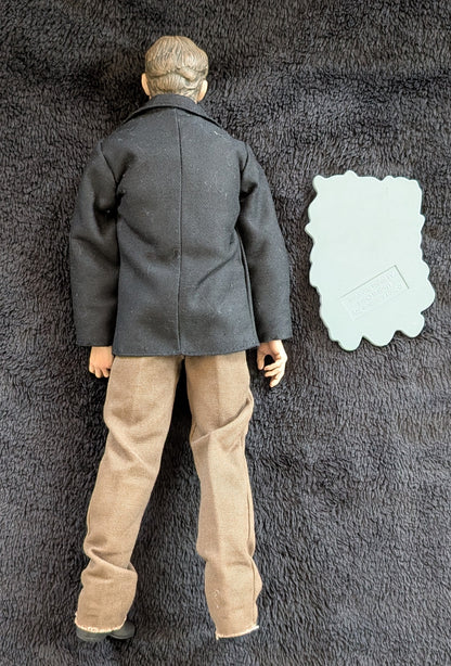 2001 Universal Monsters 12" Sideshow Fritz figure w/base