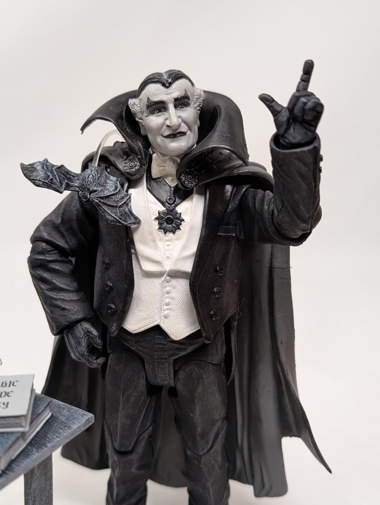 Diamond Select Grandpa Munster (Loose)