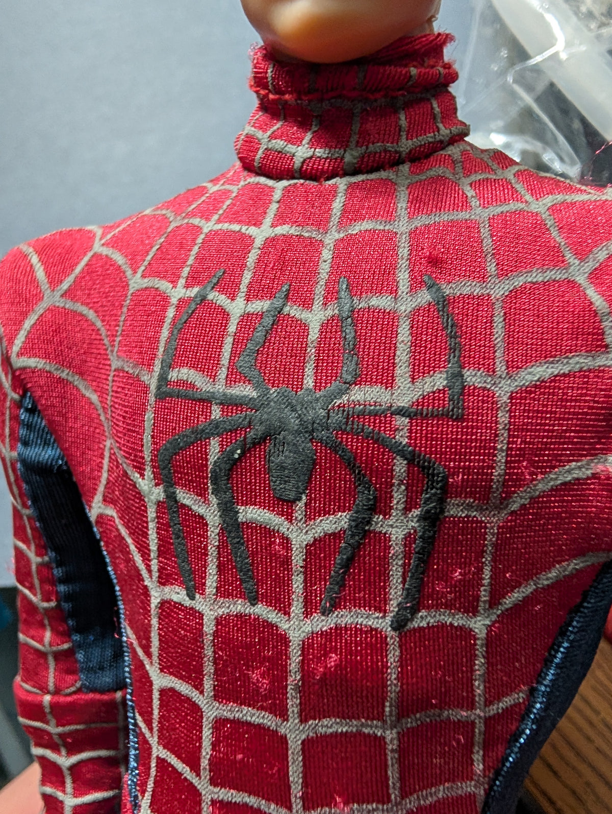 2001 Spider-Man Collector Series 12" Figure Tobey Maguire Loose